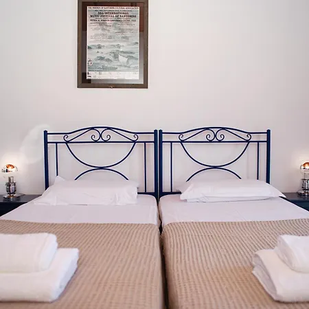 Cyclades Naxos * Glinado Naxos